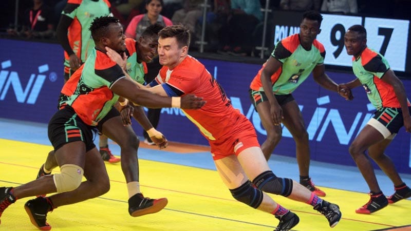 Kenya edge Poland 54-48