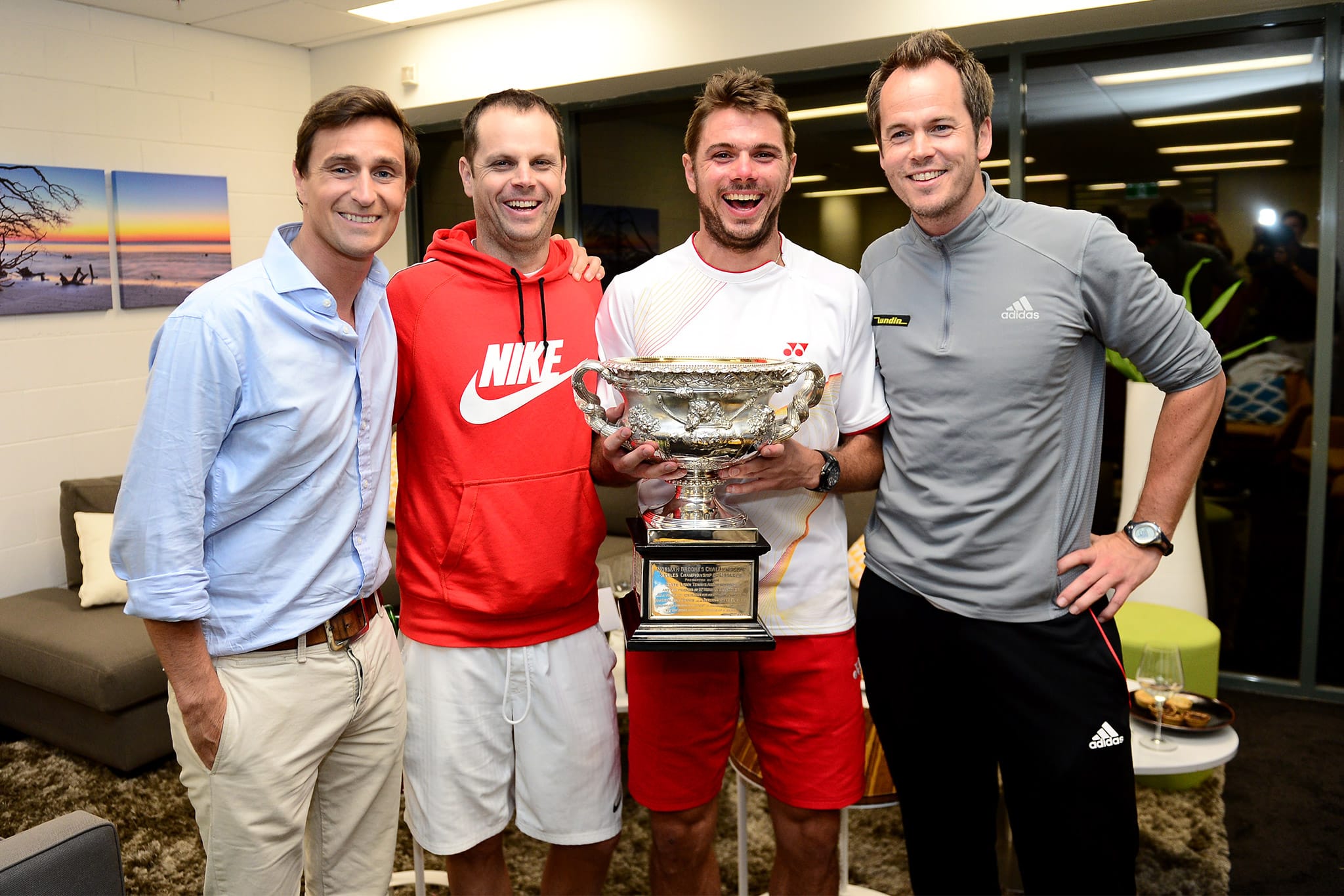 Wawrinka with team Tennis Coaches
