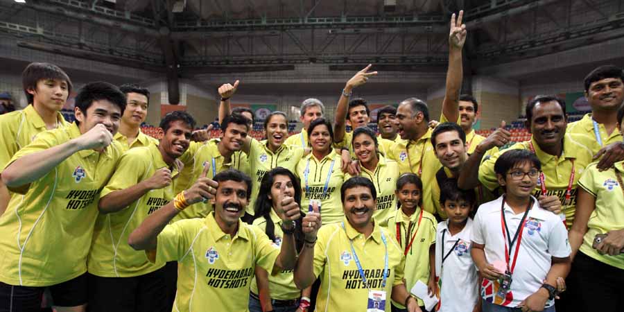 Hyderabad Hotshots team after victory in Semi