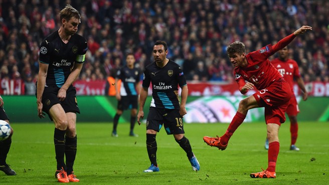 Bayern Munich overwhelm Arsenal